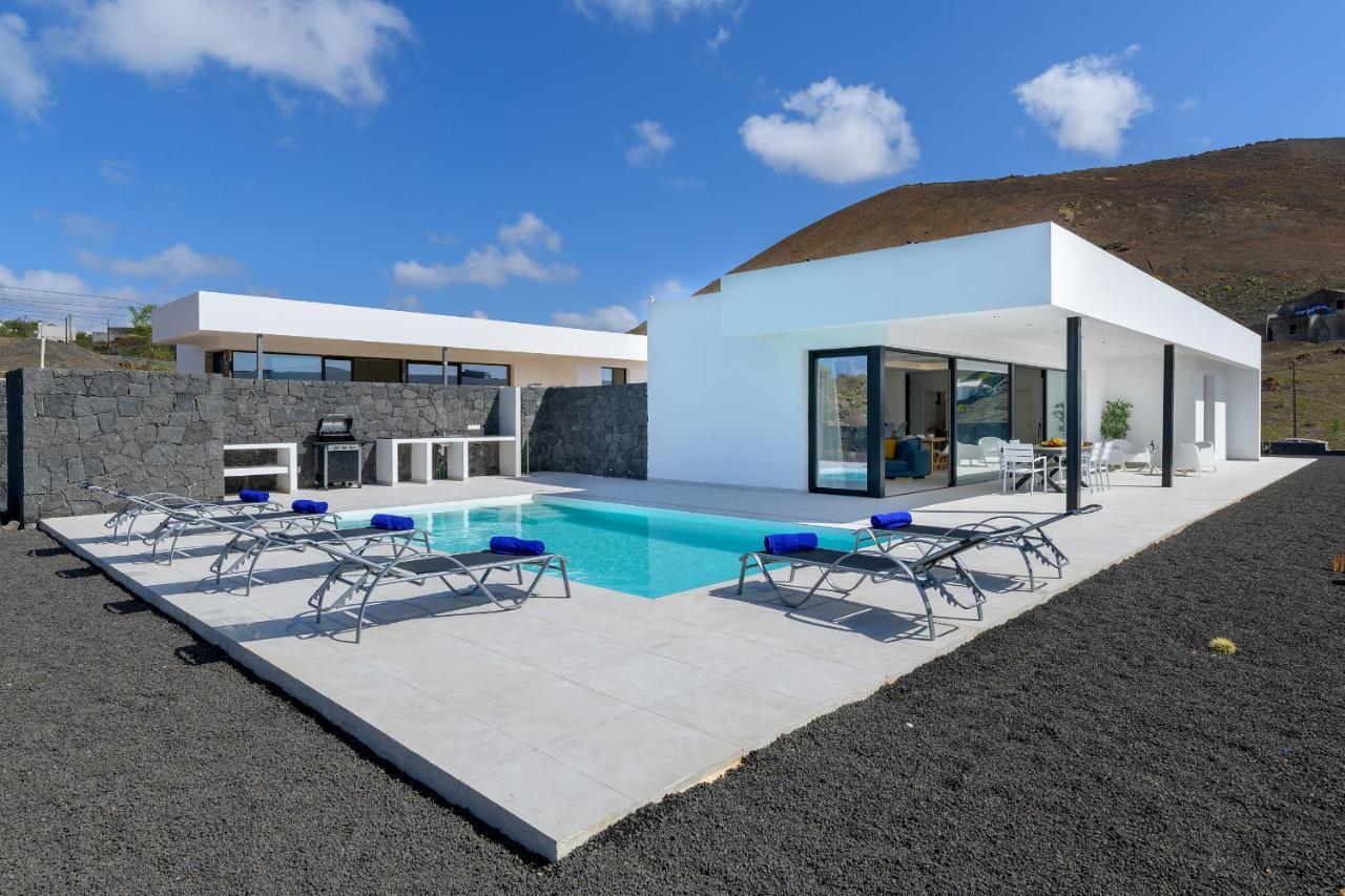 Villa Ainara Tias Exterior photo